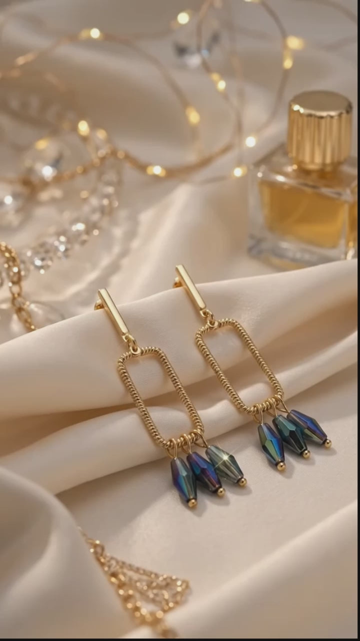 Gold Frame Crystal Bead Earrings